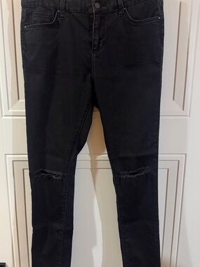 Topshop Black Skinny Jeans with Knee Rips